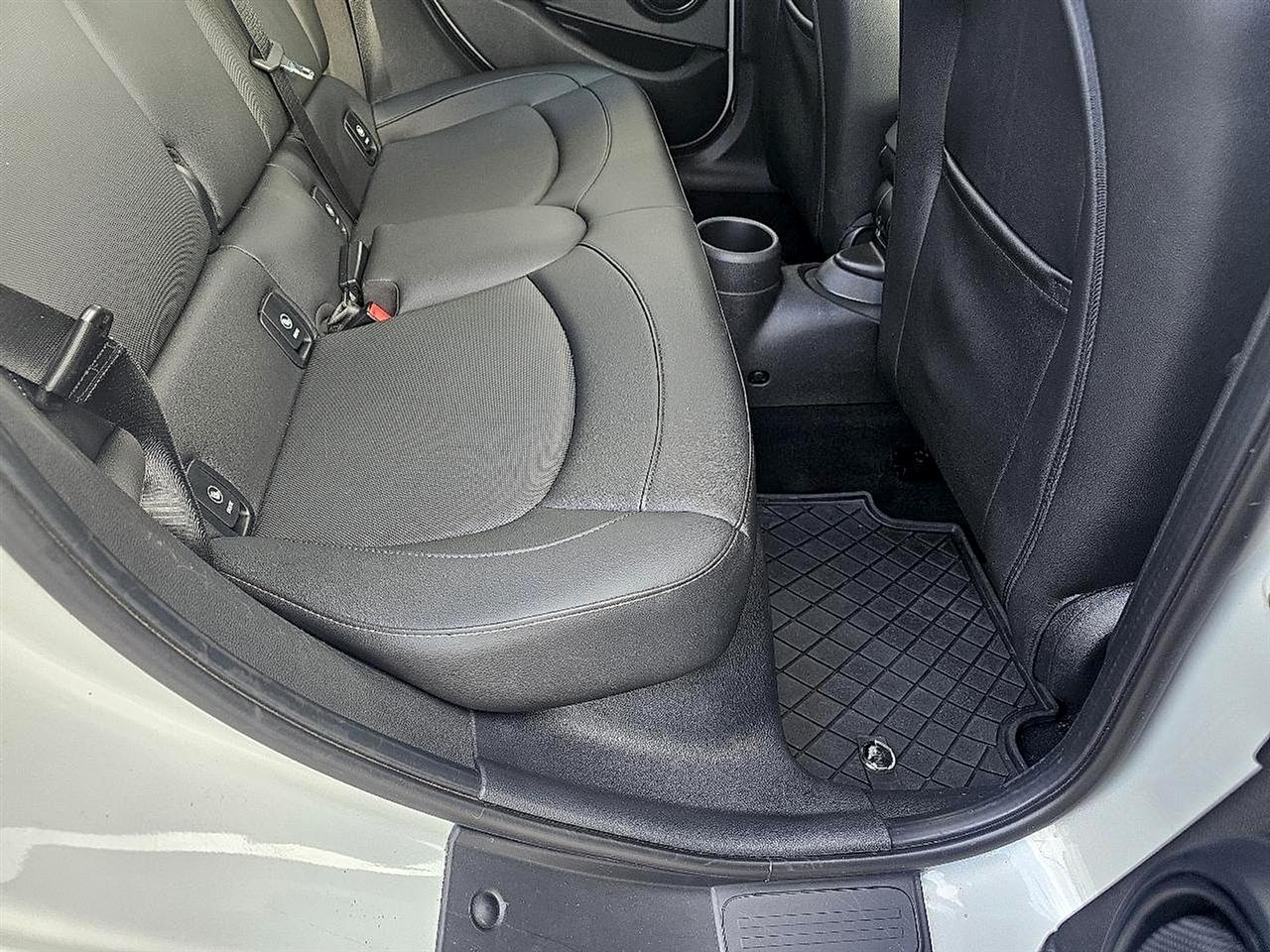 MINI Hardtop 4 Door Cooper S FWD 2023