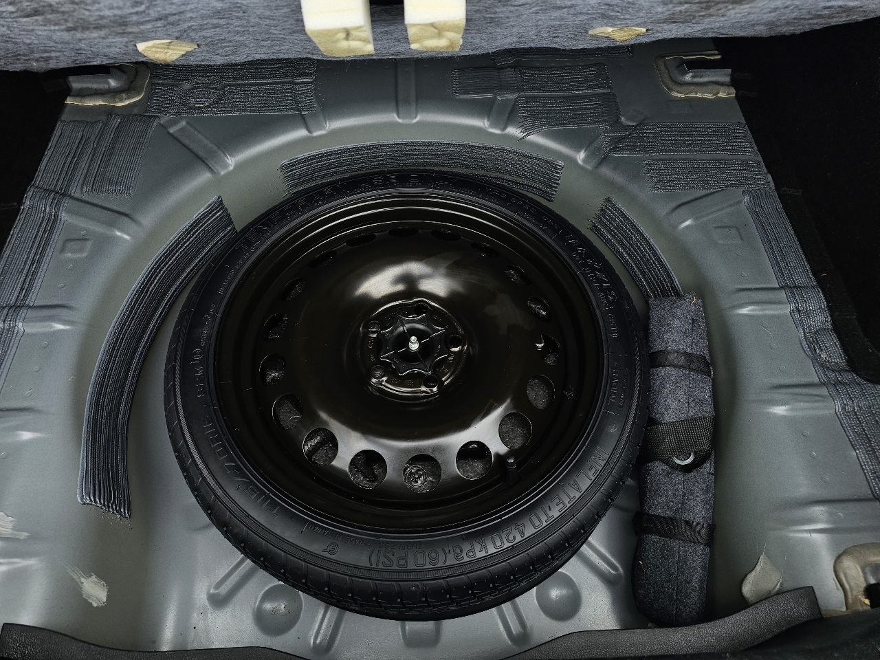 Chevrolet Cruze 4dr Sdn Man 1LT 2014