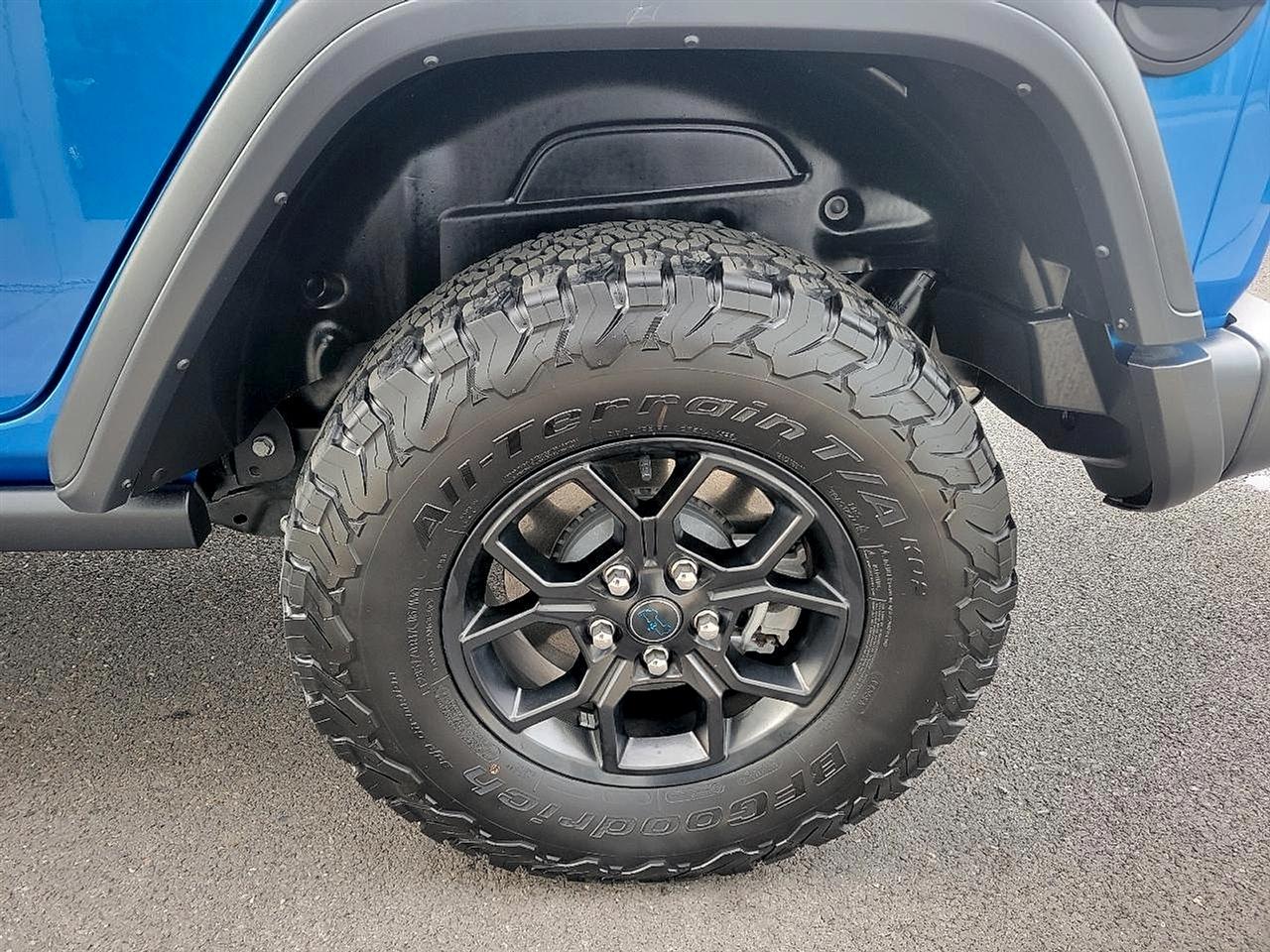 2024 Jeep Wrangler 4xe Willys 4XE - Photo 13