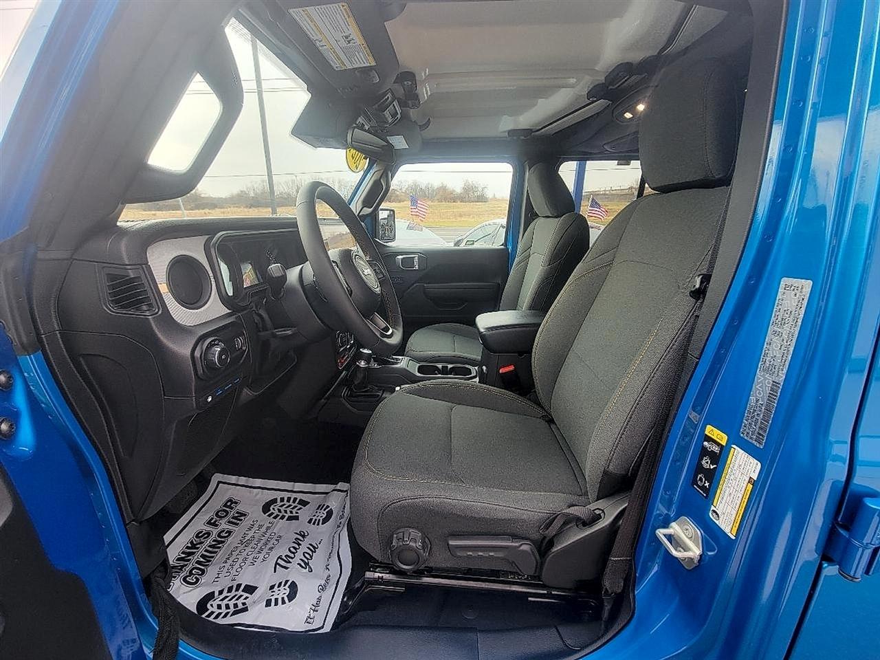 2024 Jeep Wrangler 4xe Willys 4XE - Photo 22