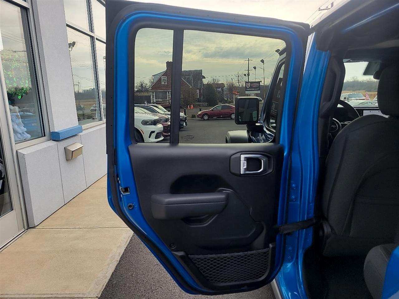 Jeep Wrangler 4xe Willys 4x4 2024