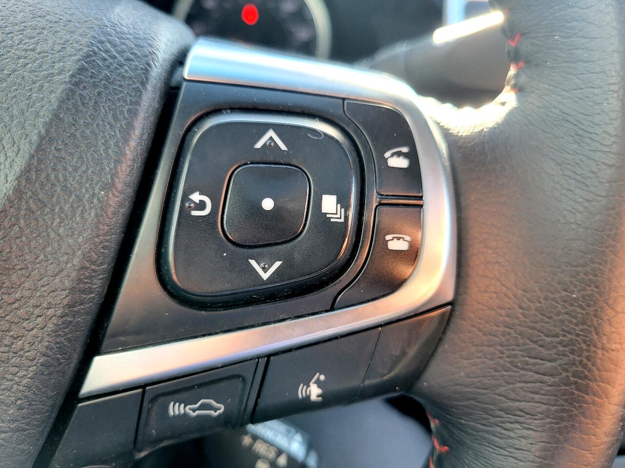 Toyota Camry XSE (Natl) 2017