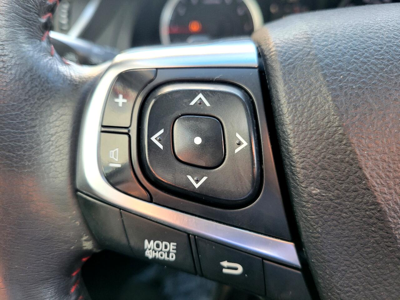 Toyota Camry XSE (Natl) 2017