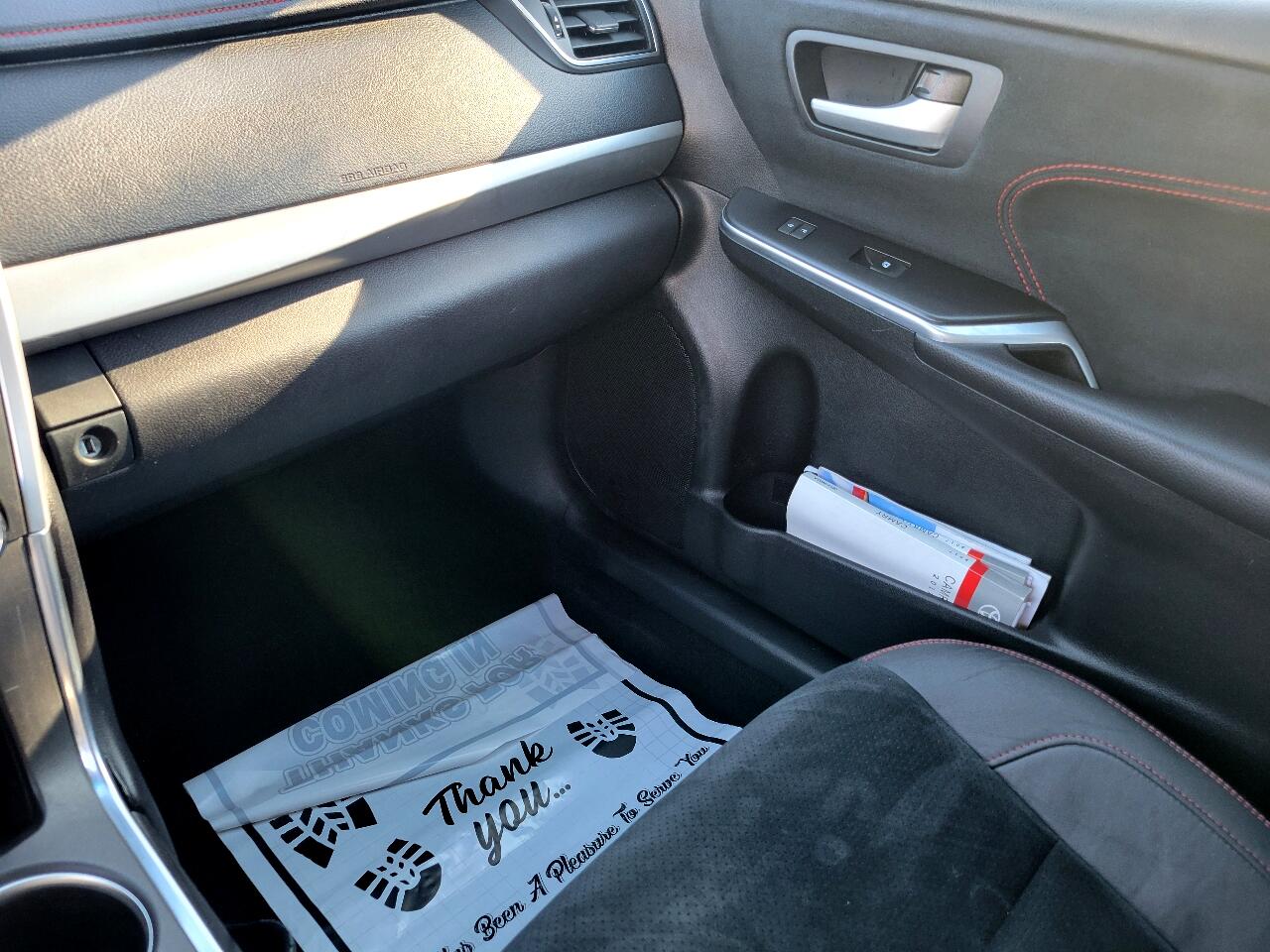 Toyota Camry XSE (Natl) 2017