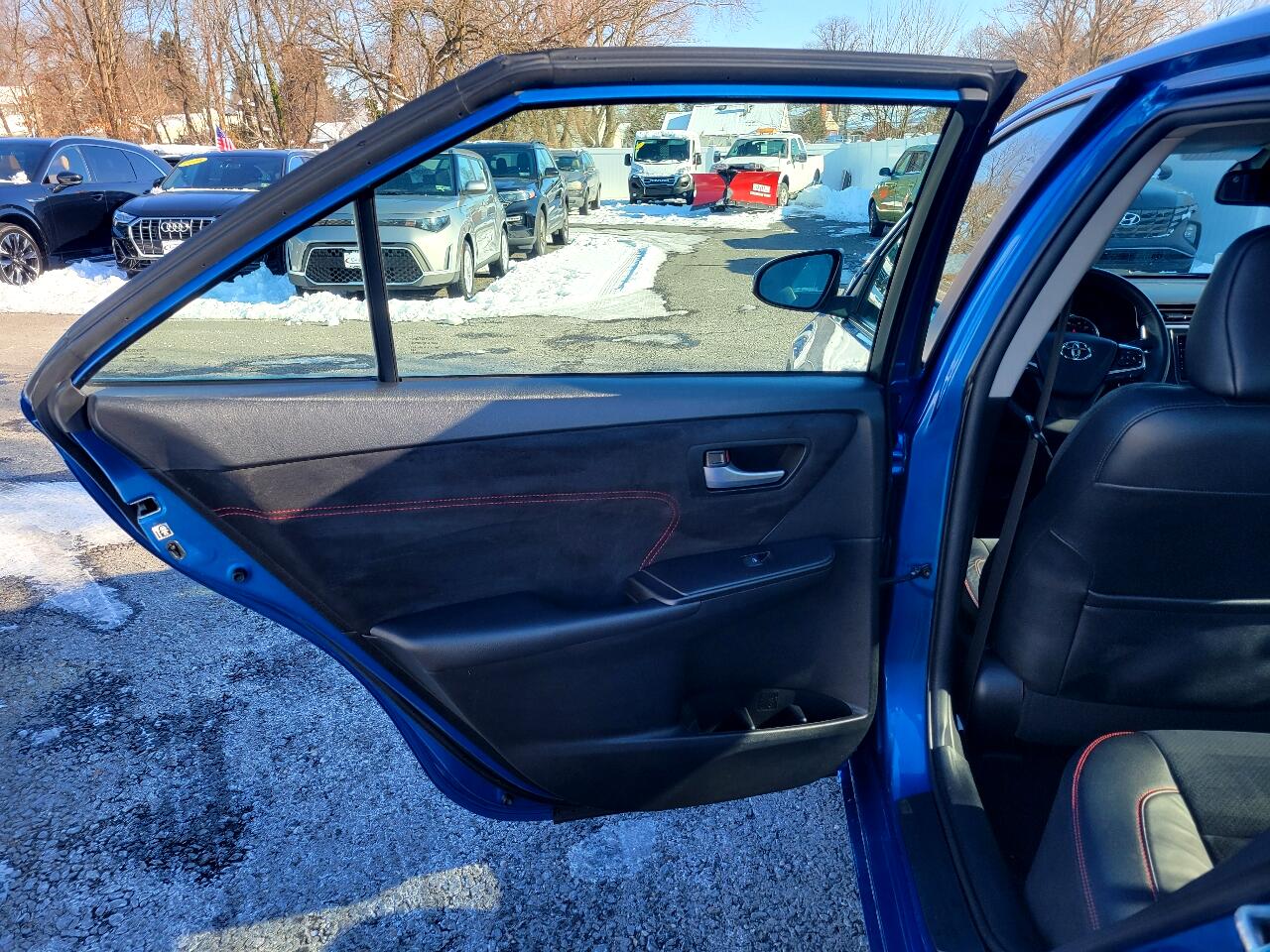 Toyota Camry XSE (Natl) 2017