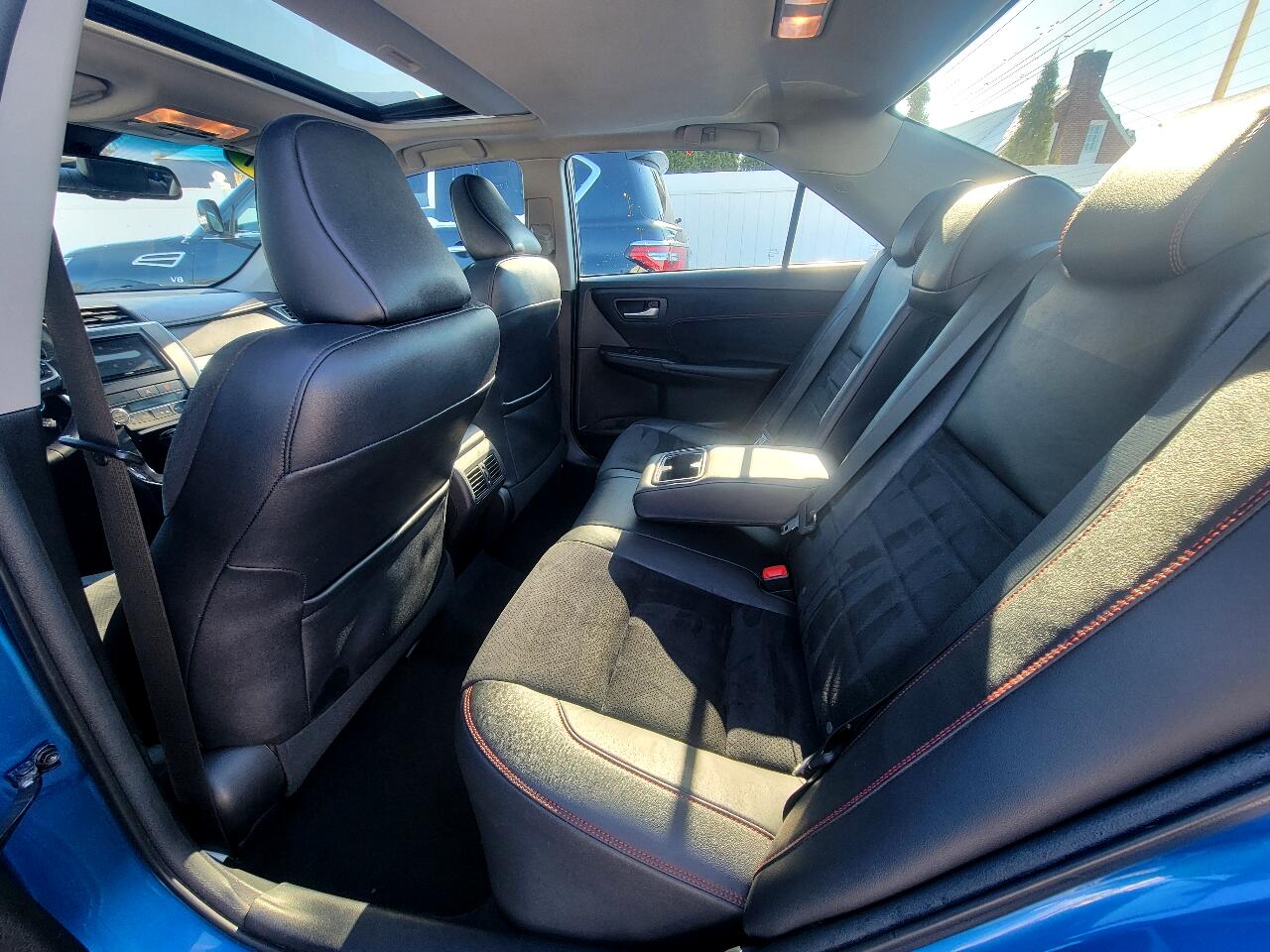 Toyota Camry XSE (Natl) 2017