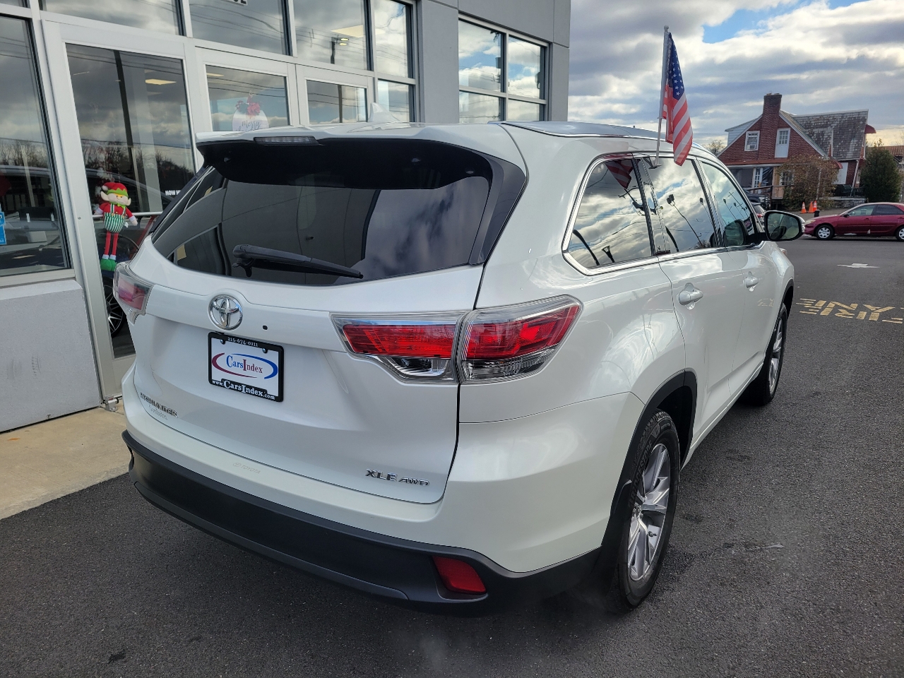 Toyota Highlander AWD 4dr V6 XLE (Natl) 2015
