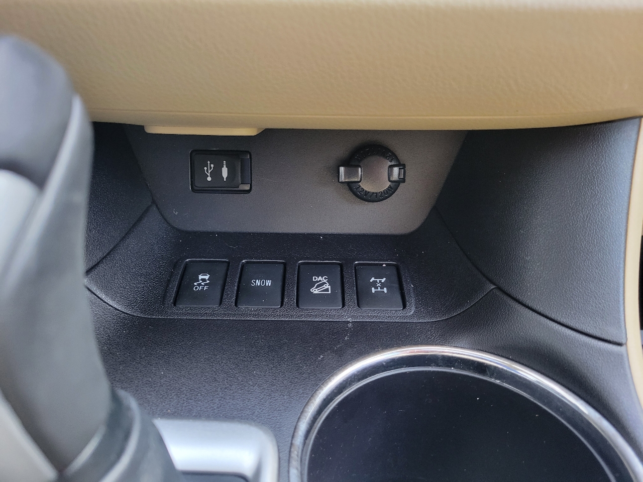 Toyota Highlander AWD 4dr V6 XLE (Natl) 2015