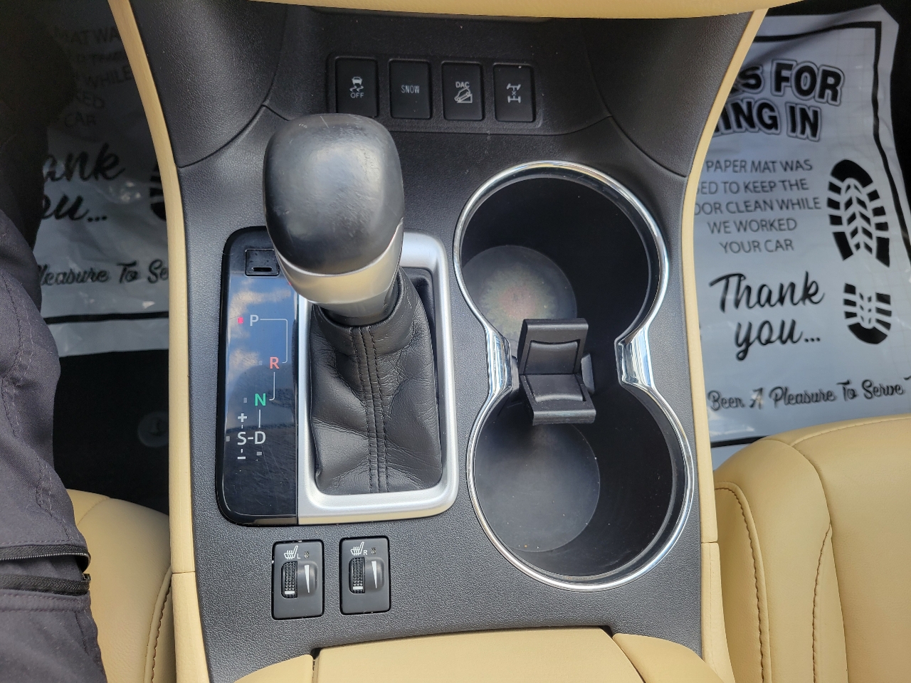 Toyota Highlander AWD 4dr V6 XLE (Natl) 2015