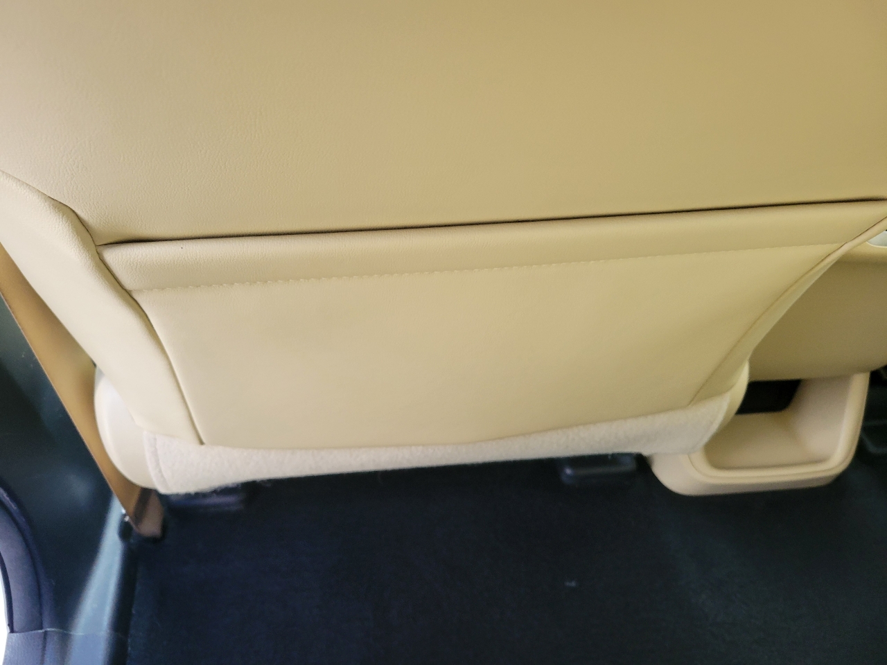 Toyota Highlander AWD 4dr V6 XLE (Natl) 2015