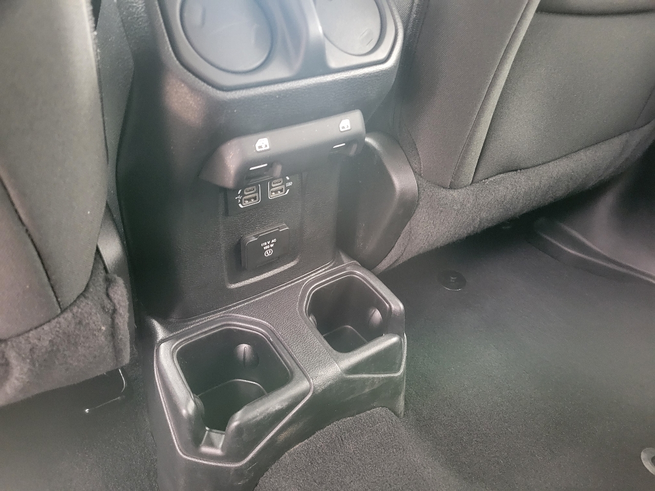 Jeep Wrangler Unlimited Sahara 4x4 2019