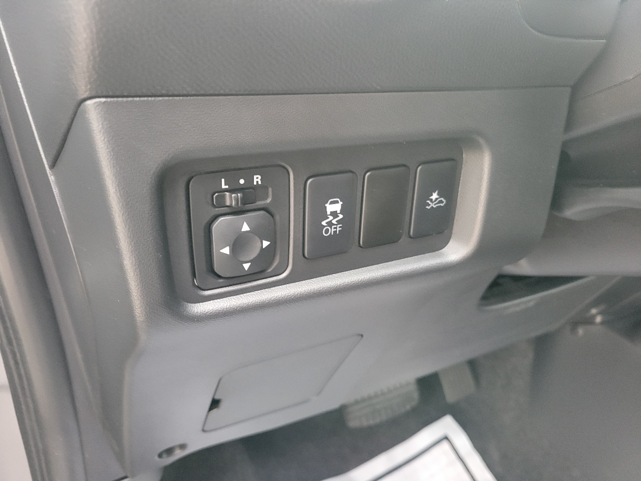 Mitsubishi Mirage ES 4D Hatchback 2022