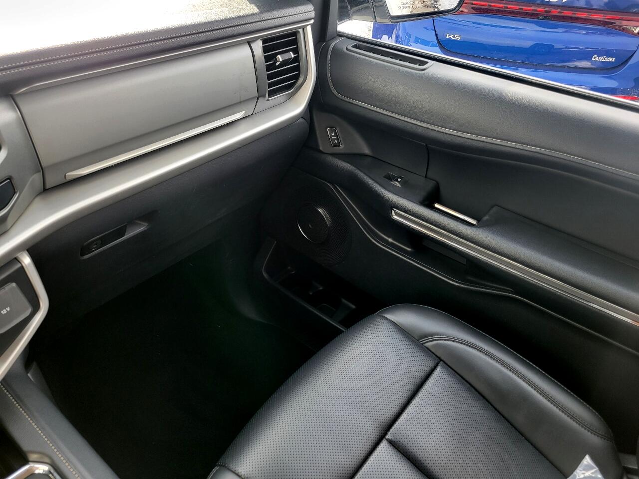 Ford Expedition Max XLT 4x2 2024