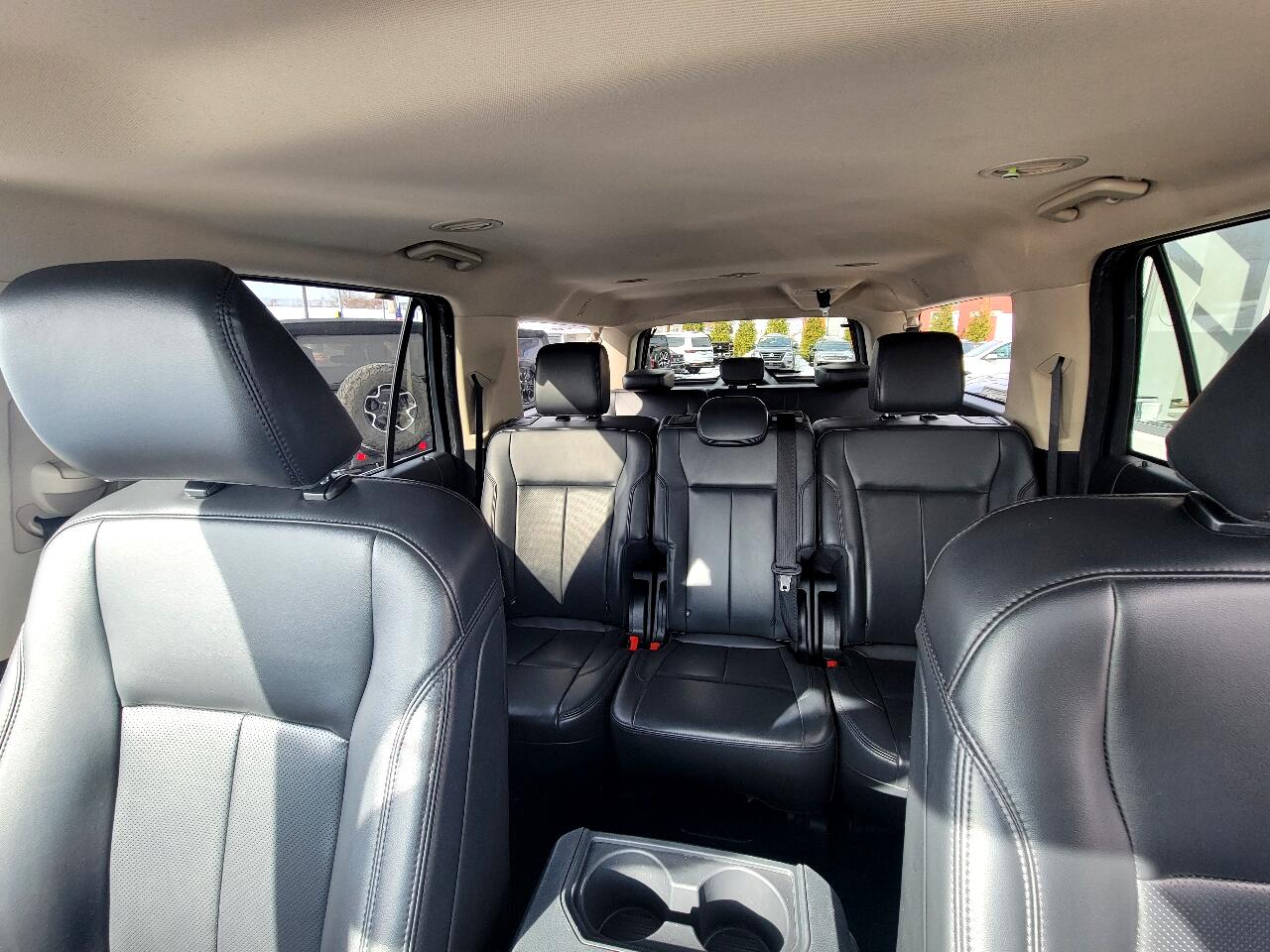 Ford Expedition Max XLT 4x2 2024