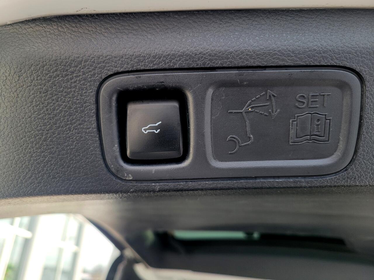 Ford Expedition Max XLT 4x2 2024