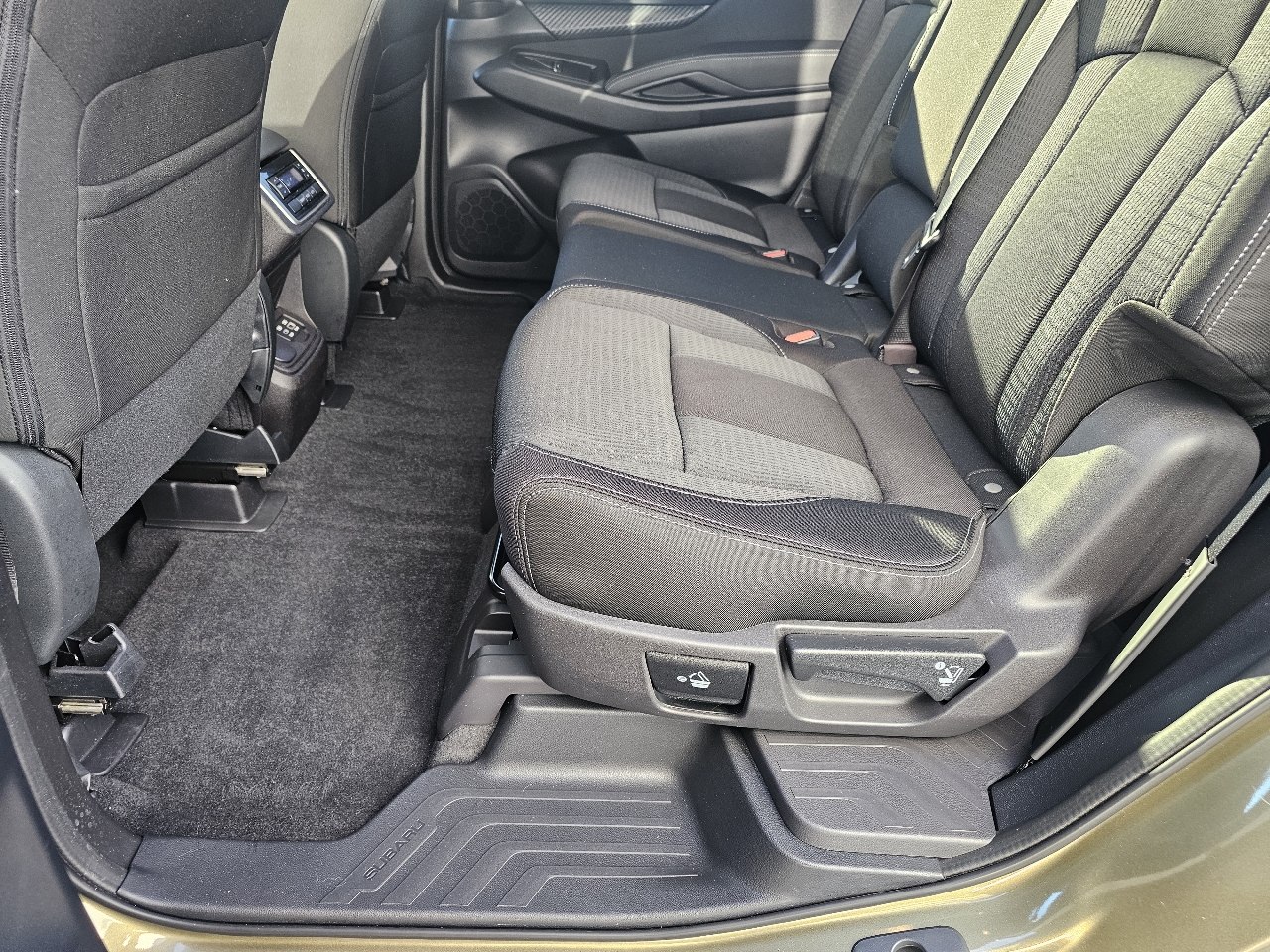 Subaru Ascent Premium 8-Passenger 2023