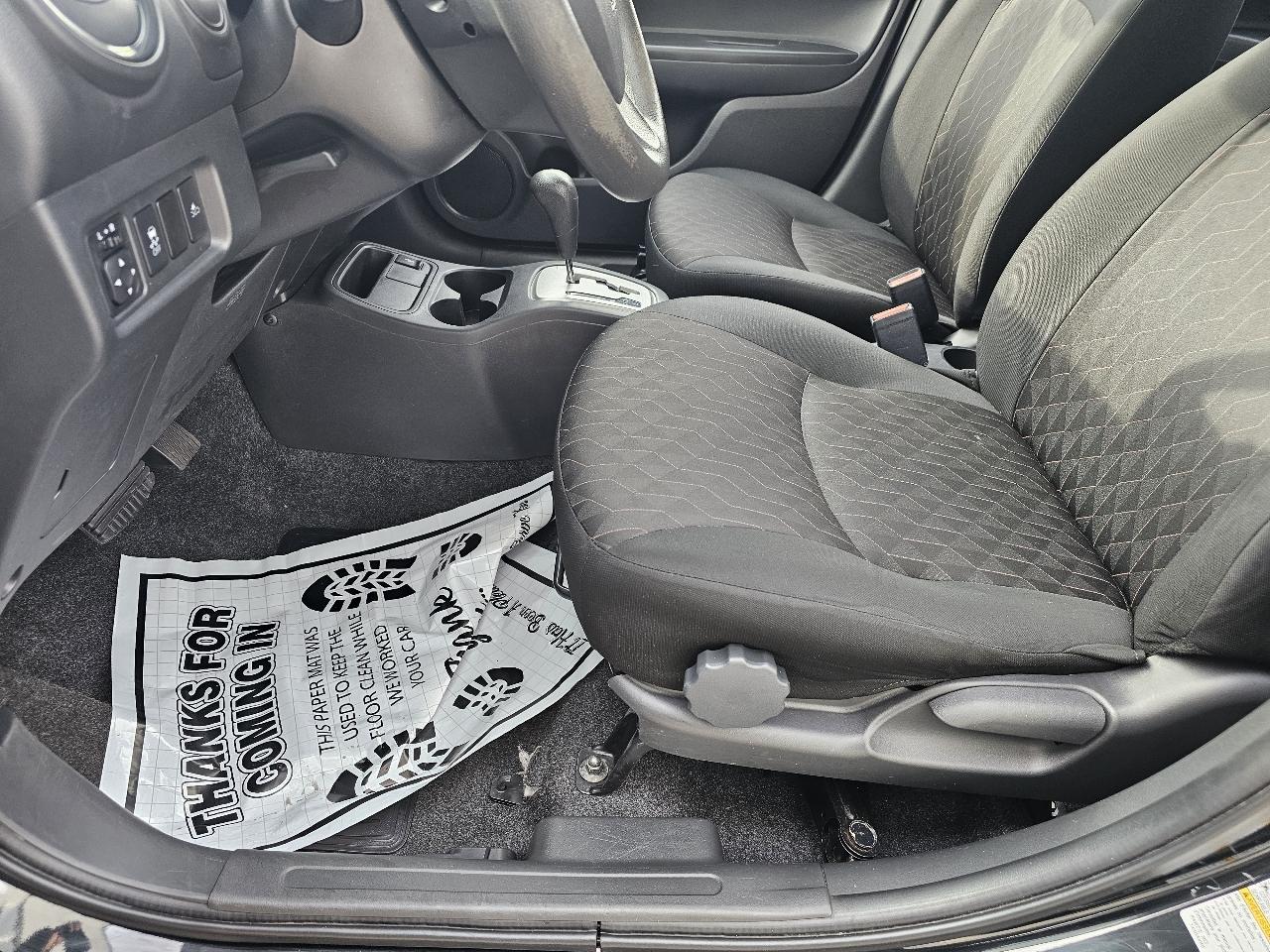 Mitsubishi Mirage ES CVT 2021