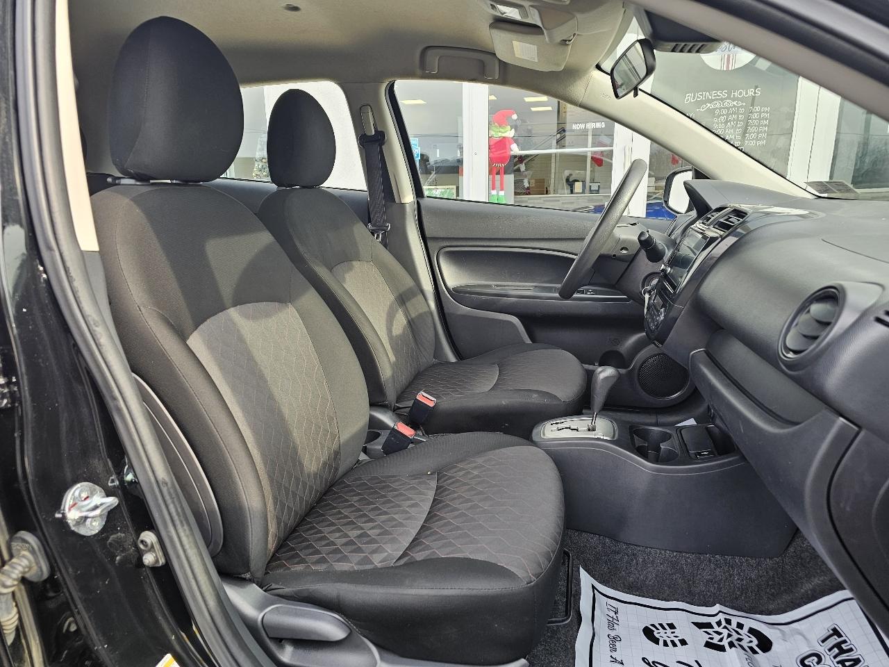 Mitsubishi Mirage ES CVT 2021