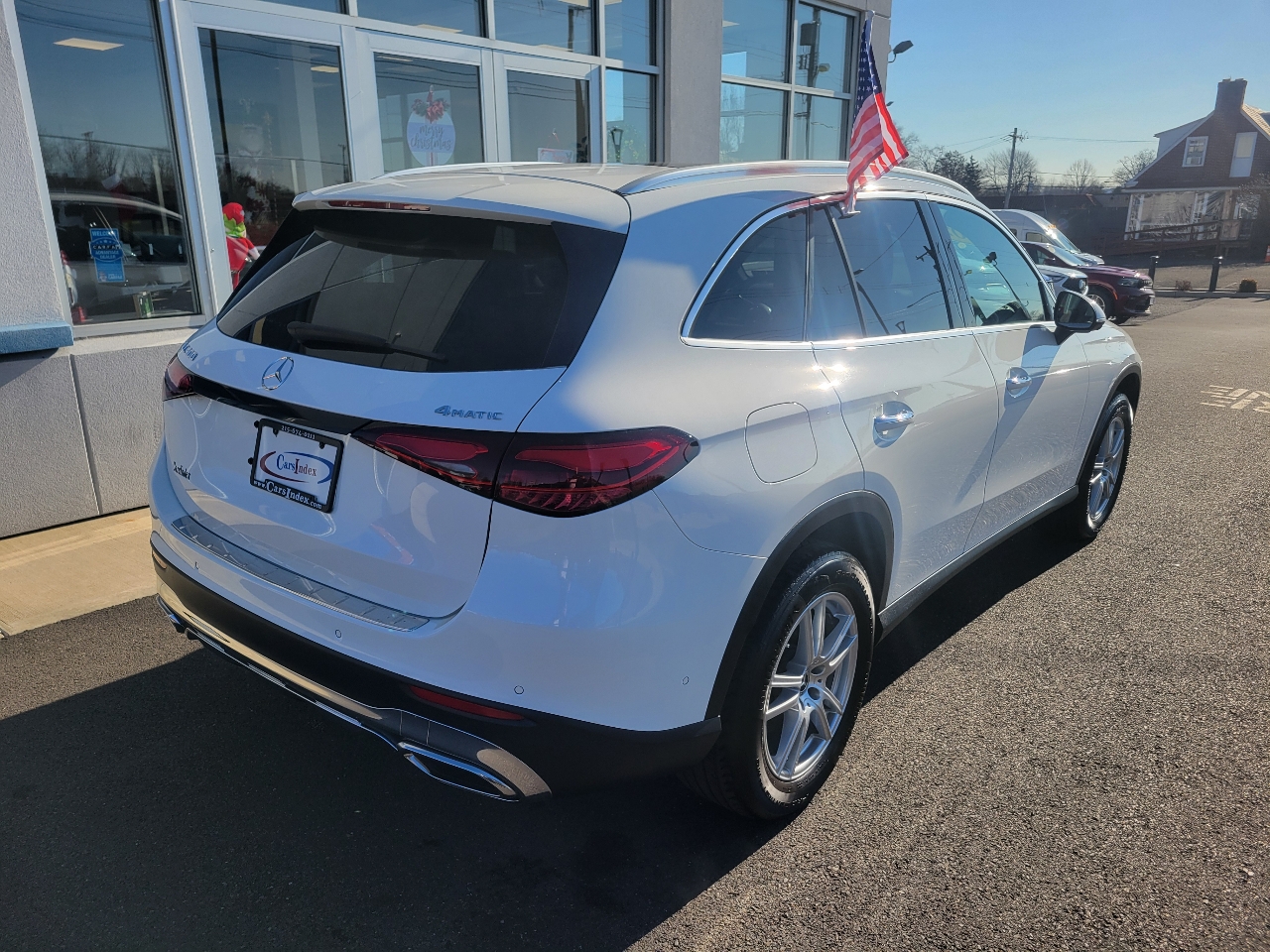 Mercedes-Benz GLC  2023