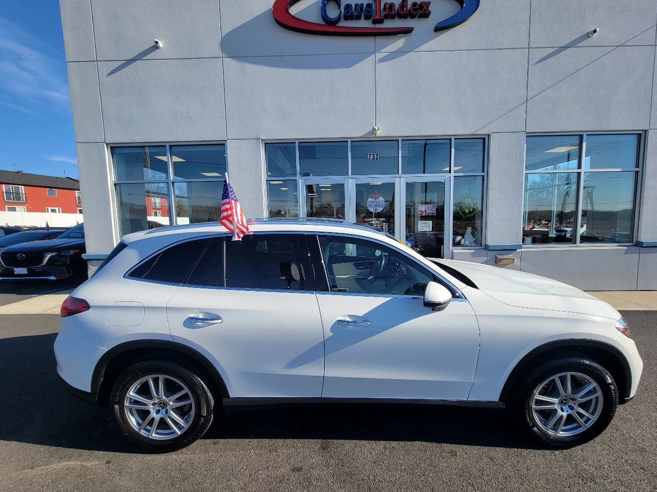 Mercedes-Benz GLC  2023