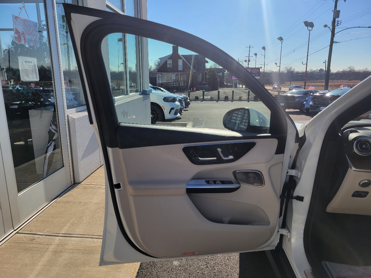 Mercedes-Benz GLC  2023