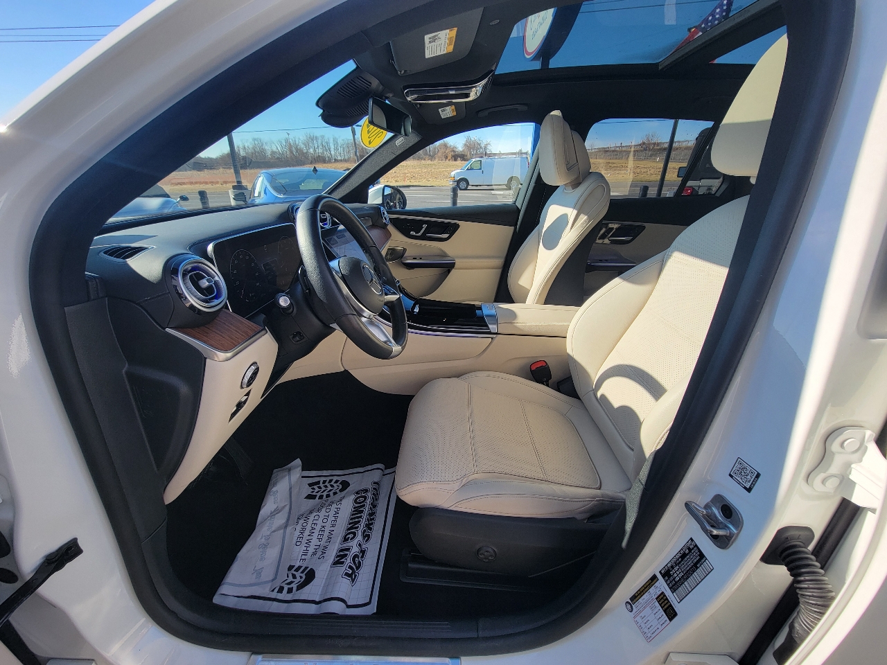 Mercedes-Benz GLC  2023