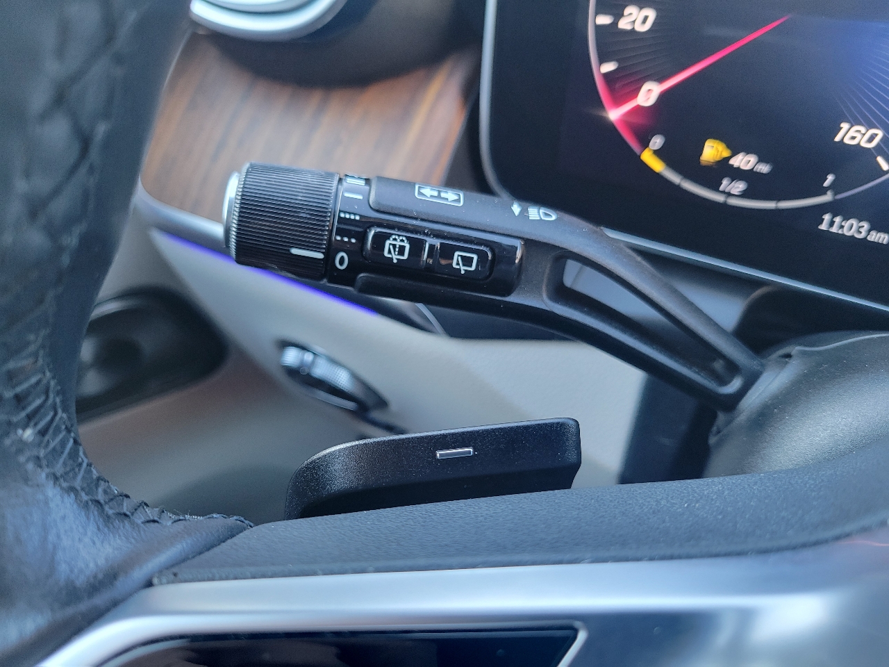 Mercedes-Benz GLC  2023