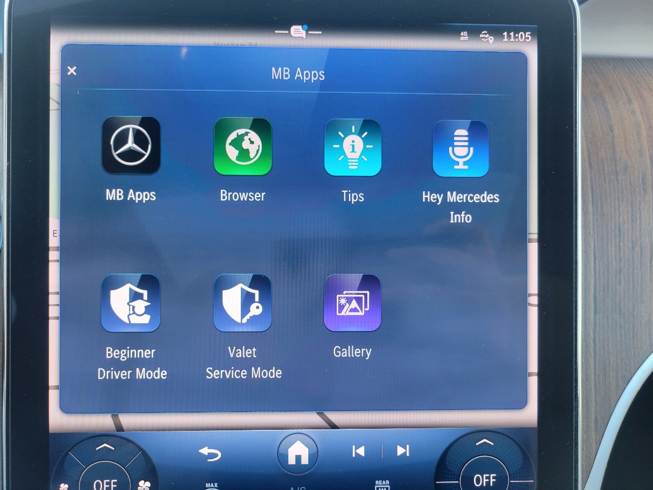 Mercedes-Benz GLC  2023