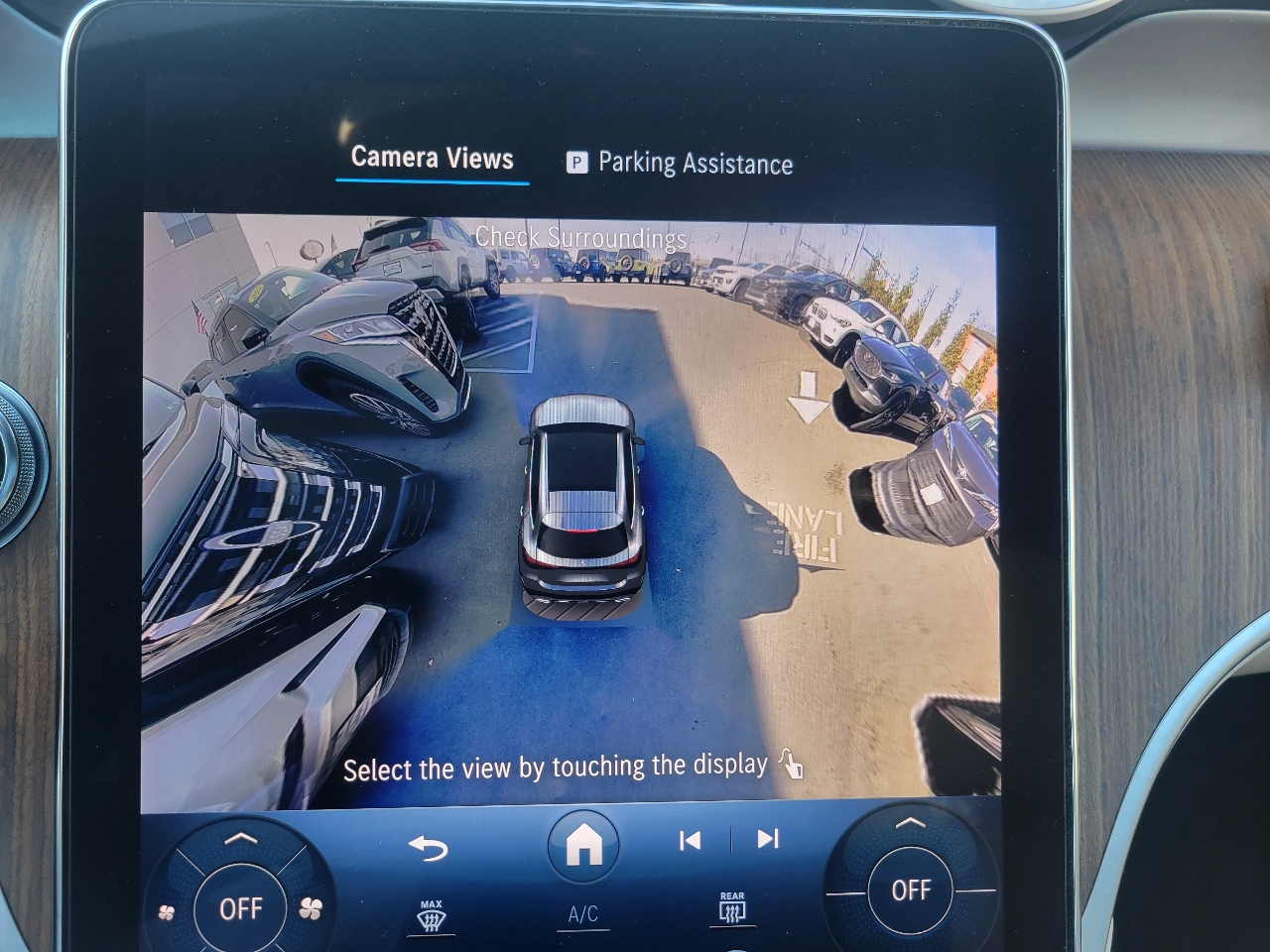 Mercedes-Benz GLC  2023