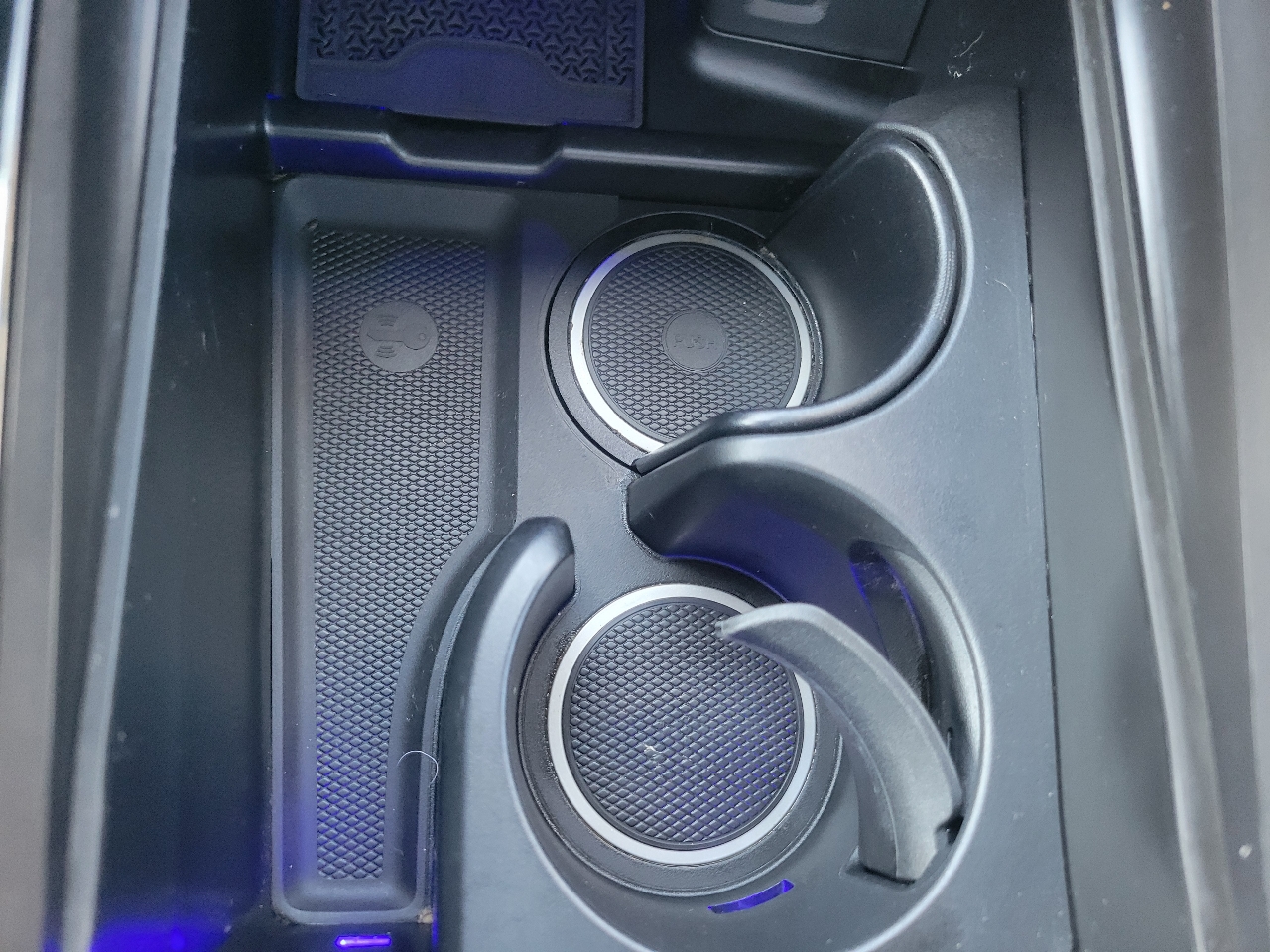 Mercedes-Benz GLC  2023