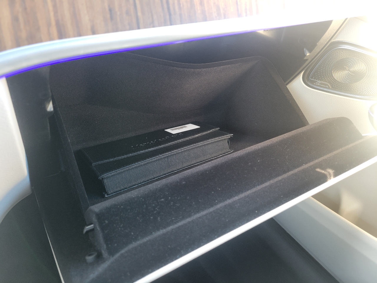 Mercedes-Benz GLC  2023