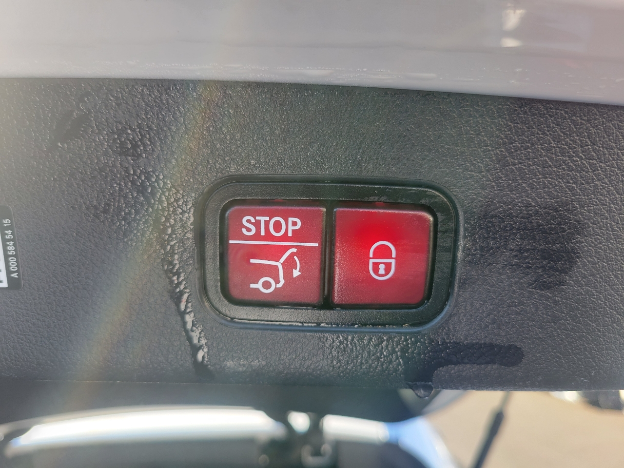 Mercedes-Benz GLC  2023