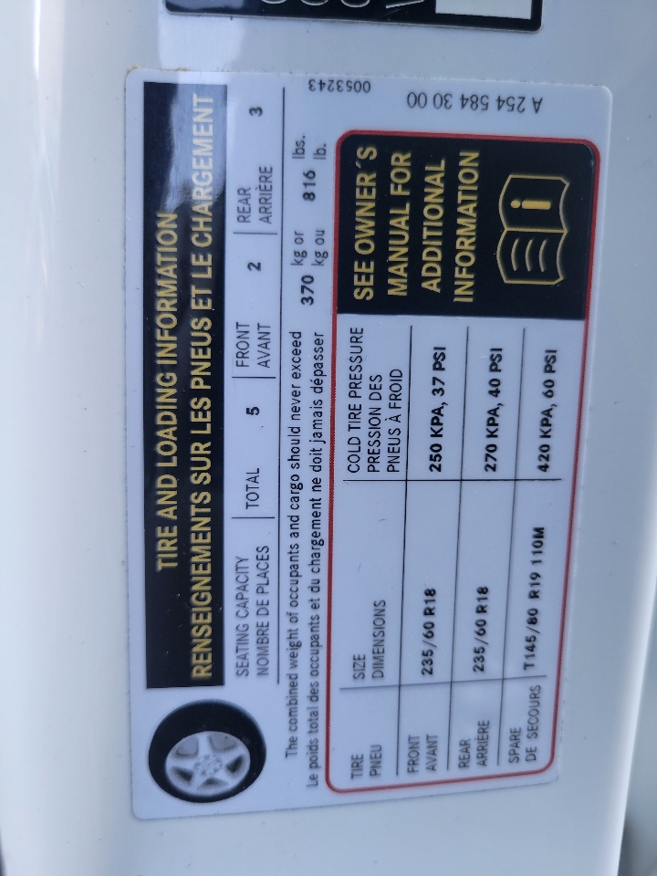 Mercedes-Benz GLC  2023