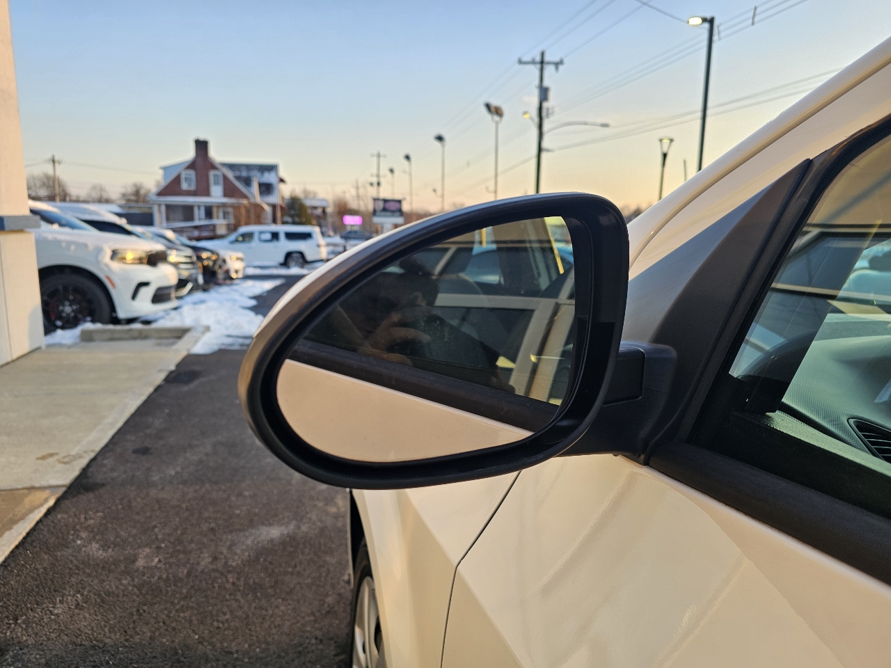 Chevrolet Sonic 5dr HB LT w/1FL 2020