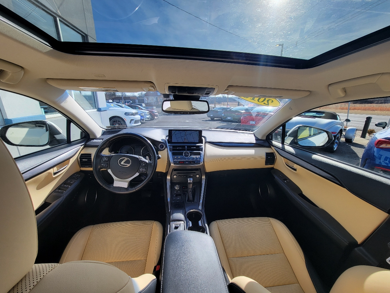 Lexus NX 300h Premium 2018