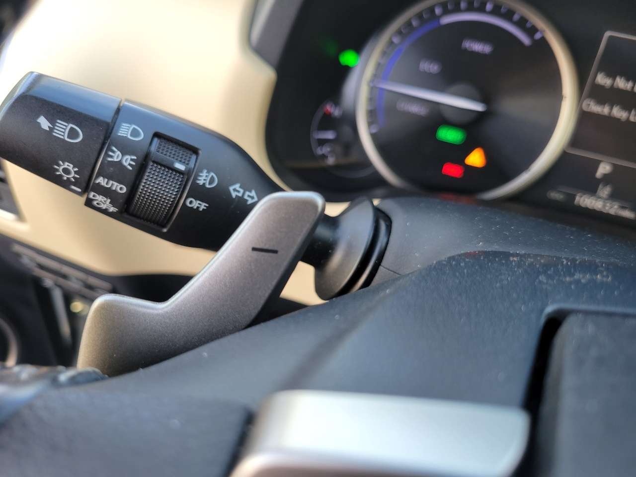 Lexus NX 300h Premium 2018