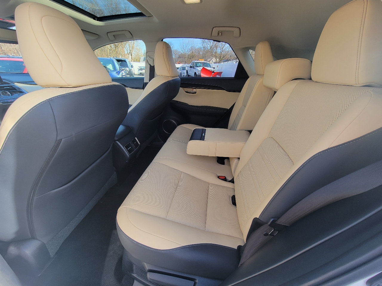 Lexus NX 300h Premium 2018