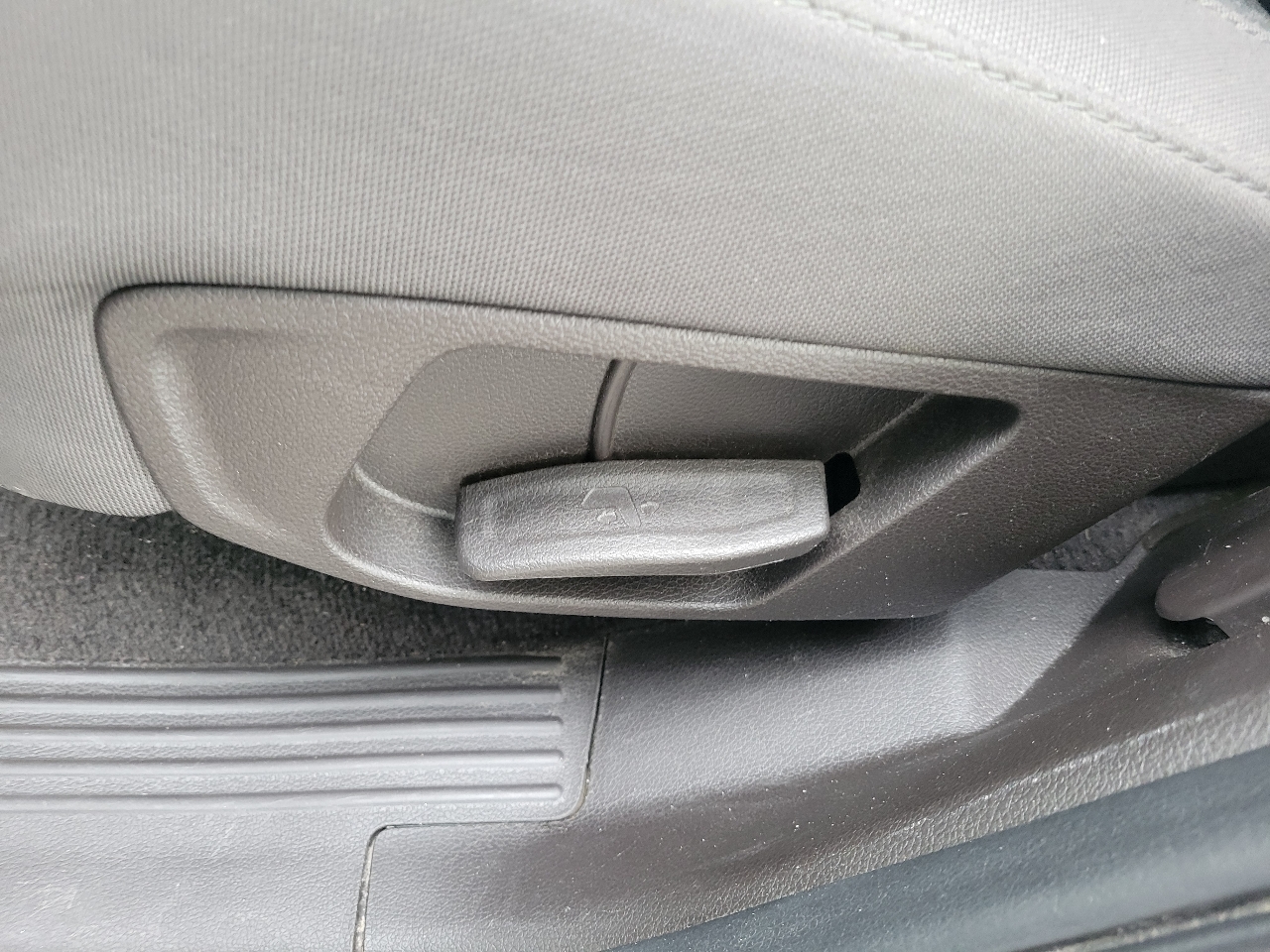 Hyundai Santa Fe SEL 2.4L Auto AWD 2019