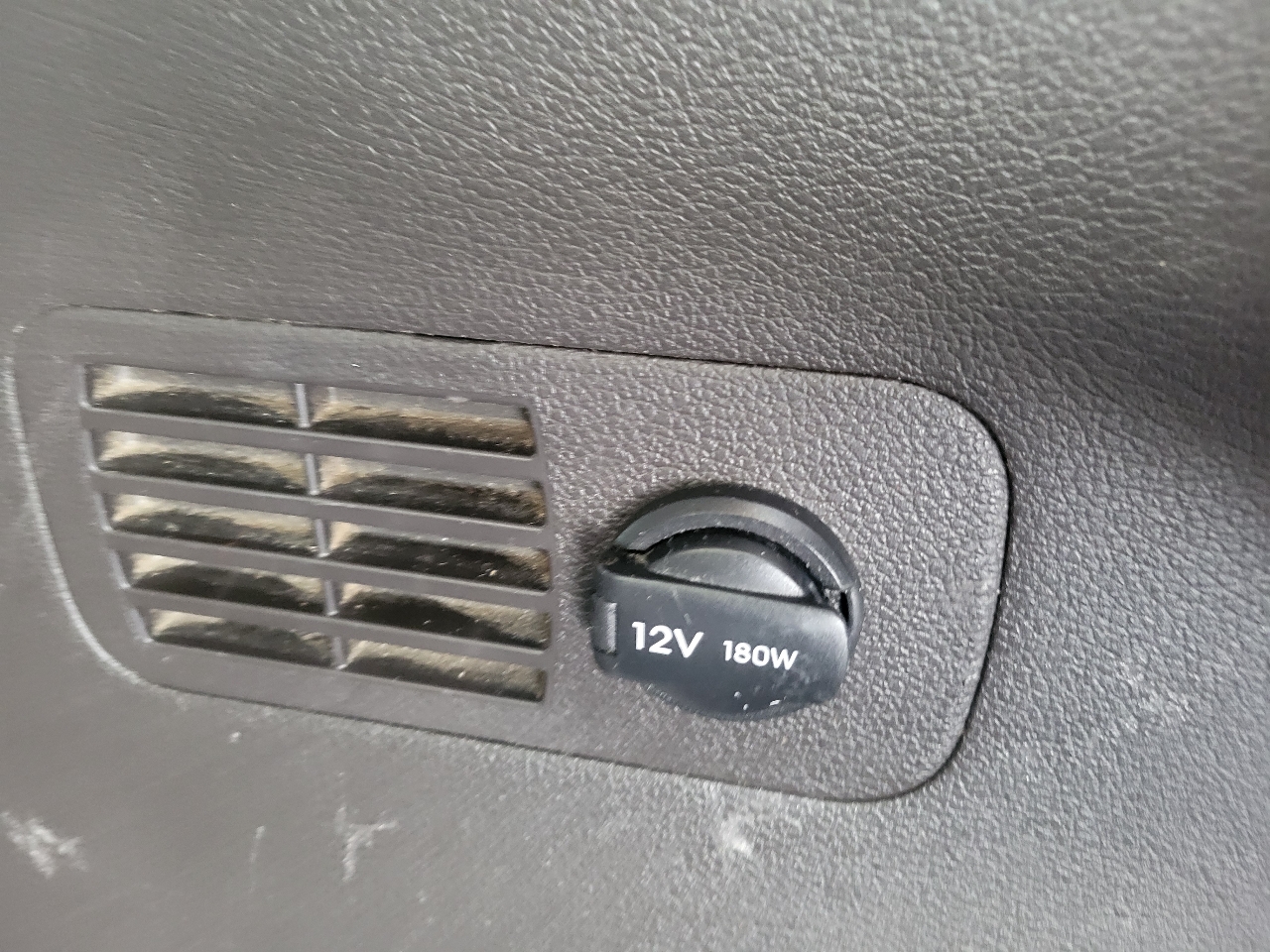 Hyundai Santa Fe SEL 2.4L Auto AWD 2019