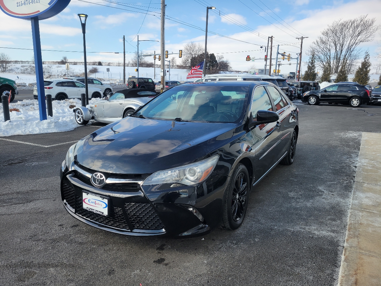 Toyota Camry SE Auto (Natl) 2017