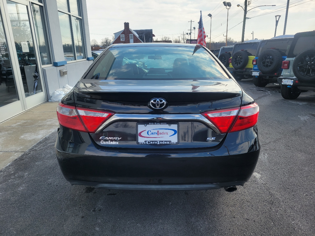 Toyota Camry SE Auto (Natl) 2017