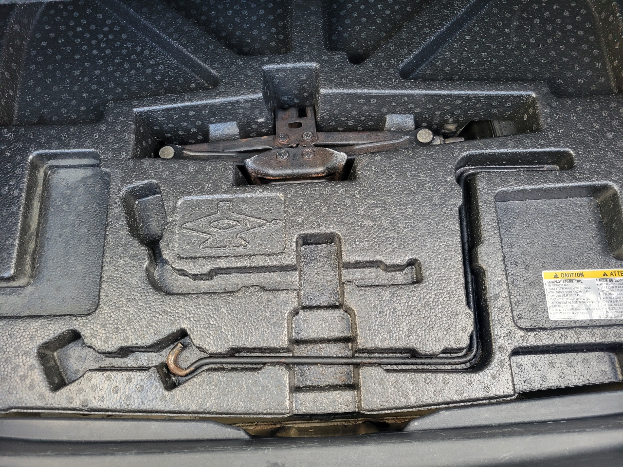 Toyota Camry SE Auto (Natl) 2017