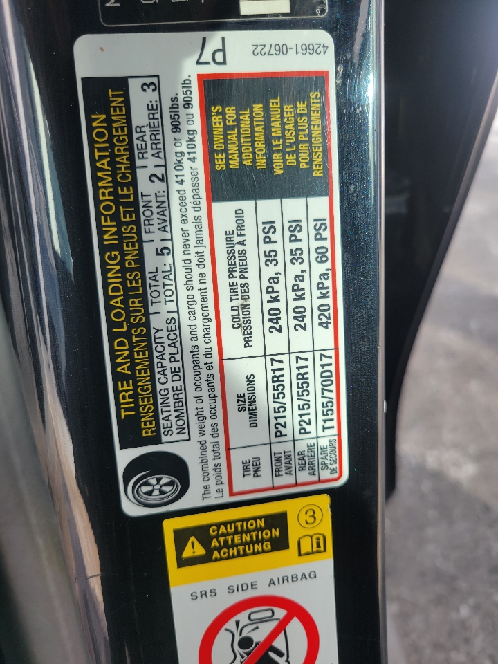 Toyota Camry SE Auto (Natl) 2017