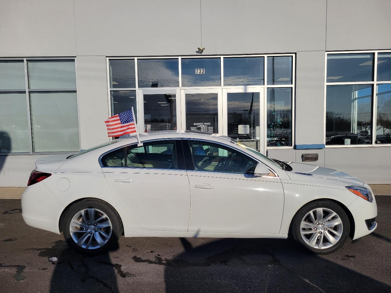 Buick Regal 4dr Sdn Turbo FWD 2016