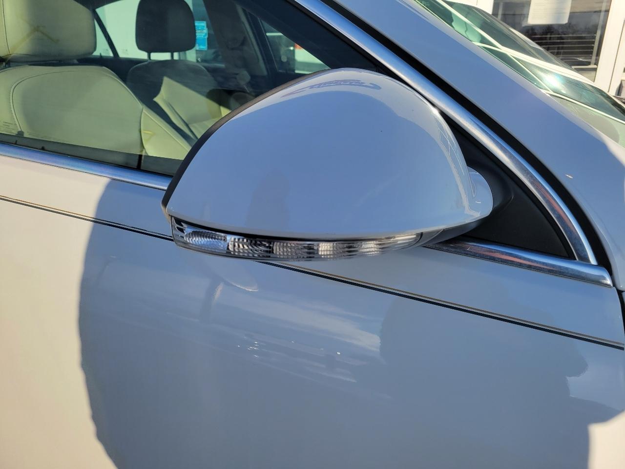 Buick Regal 4dr Sdn Turbo FWD 2016