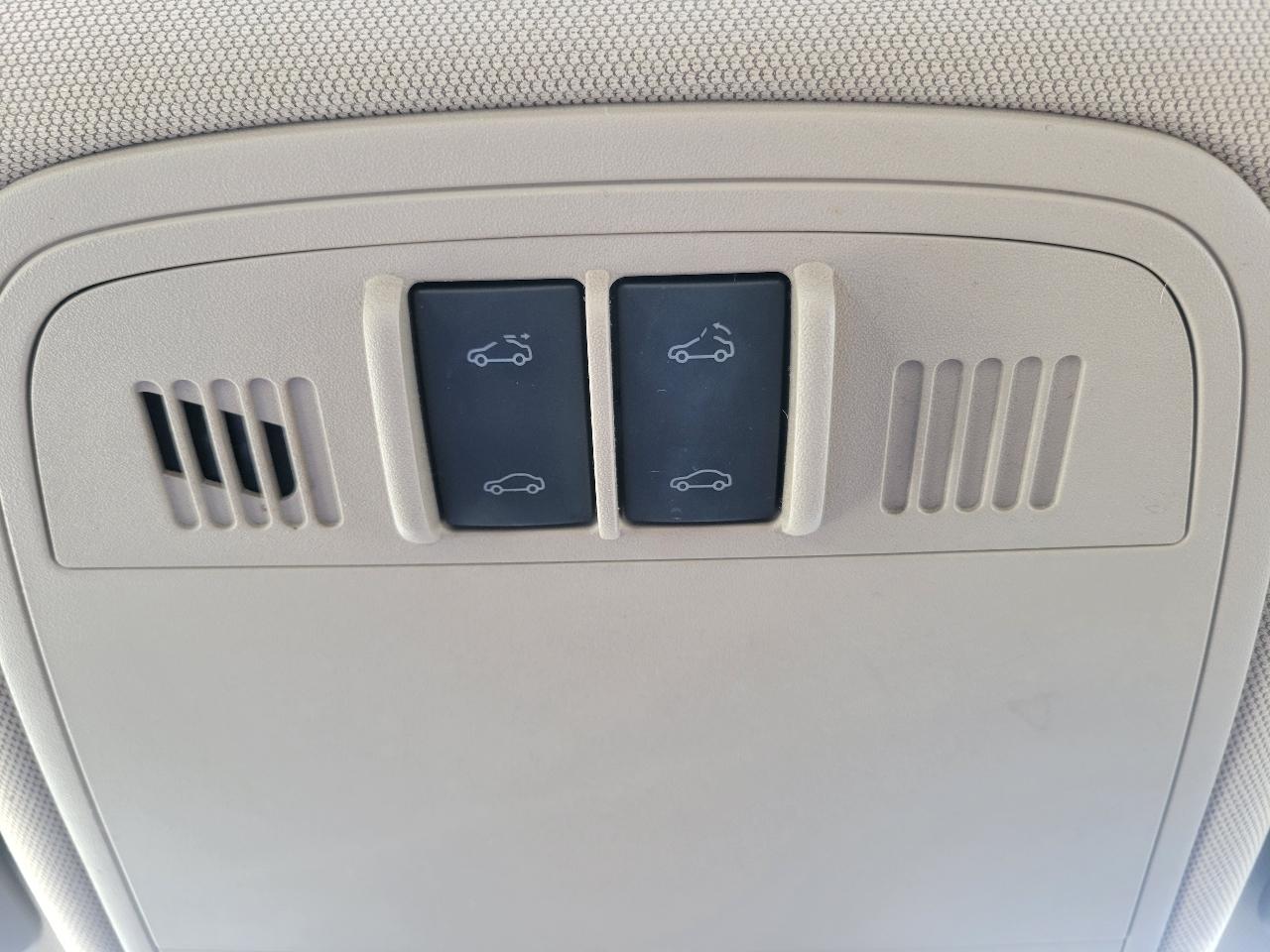 Buick Regal 4dr Sdn Turbo FWD 2016