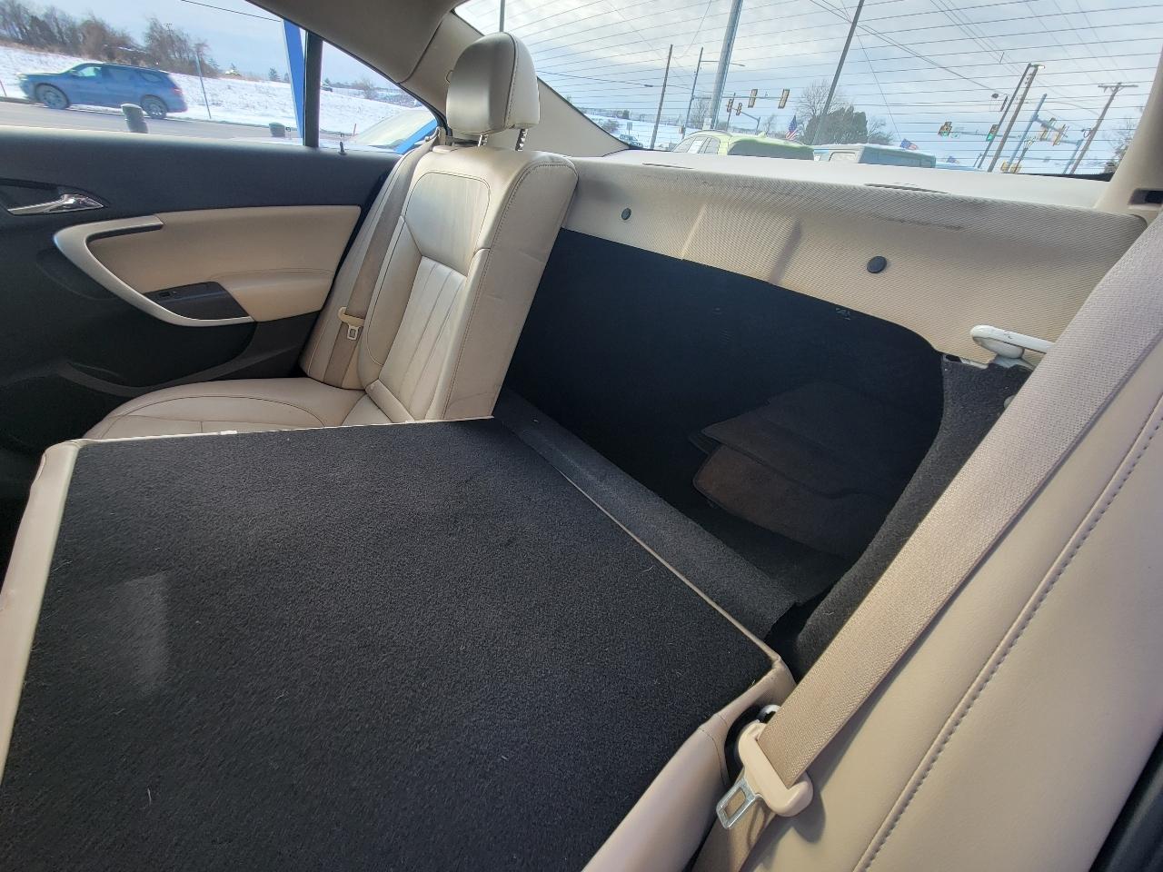 Buick Regal 4dr Sdn Turbo FWD 2016