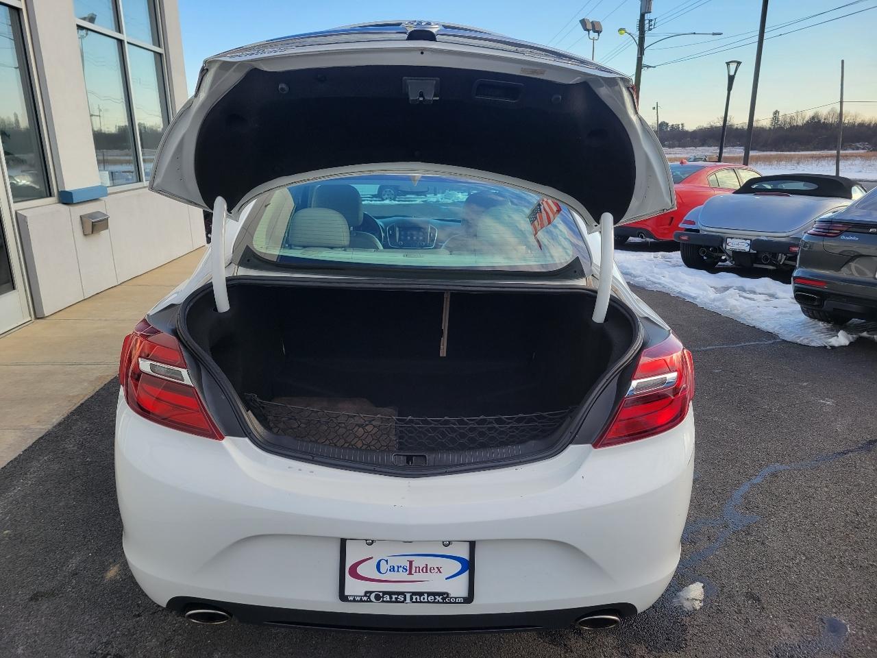 Buick Regal 4dr Sdn Turbo FWD 2016