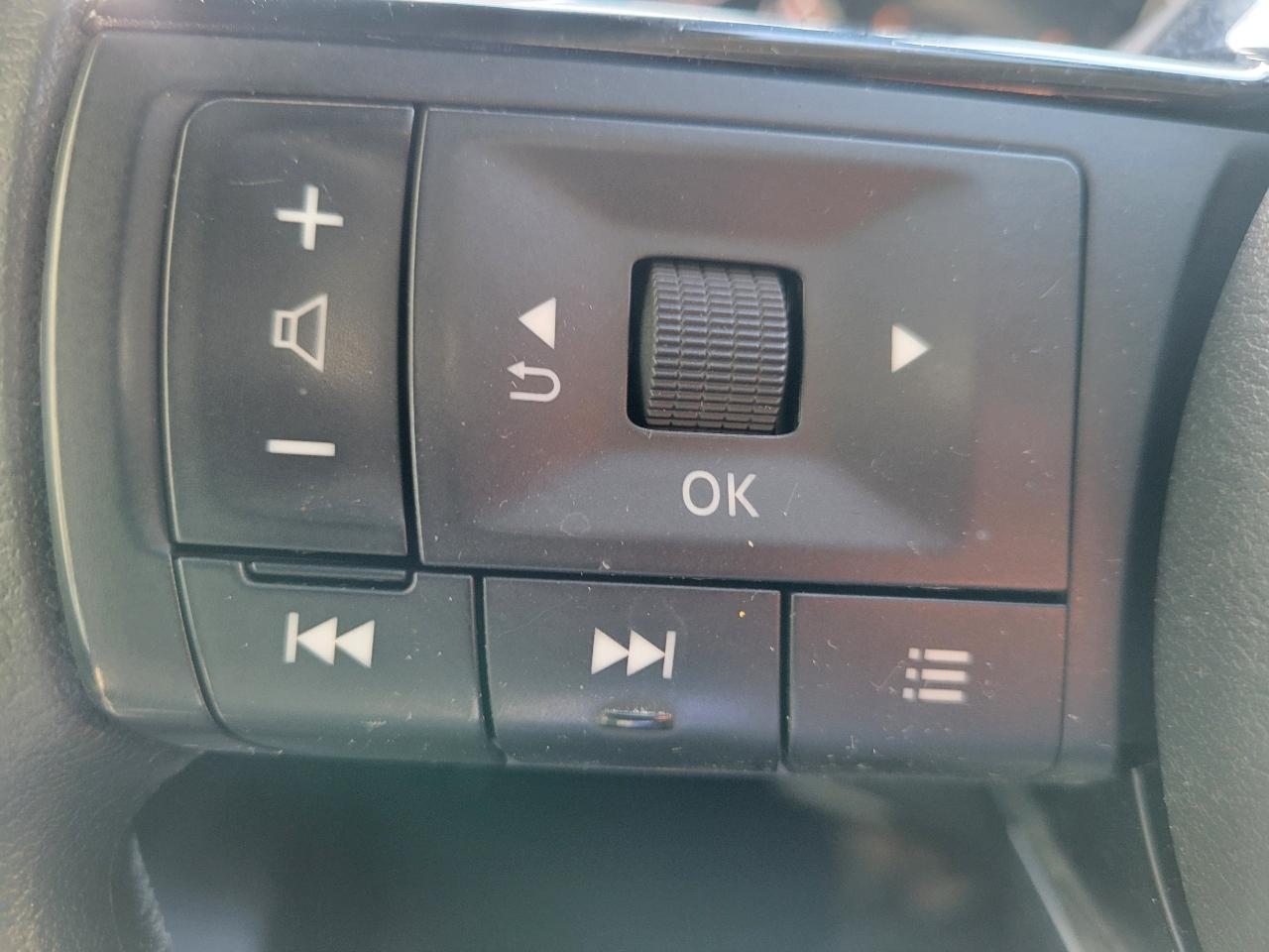 Nissan Rogue AWD SV 2022