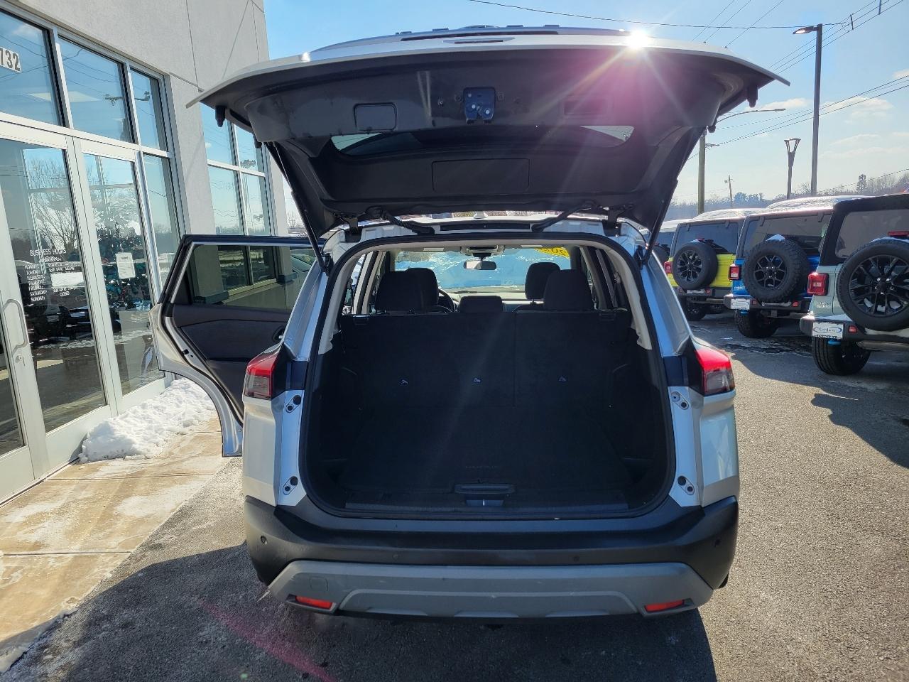 Nissan Rogue AWD SV 2022